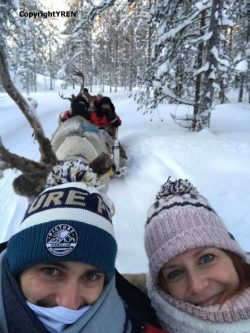 YREN' et ses voyageurs en Laponie